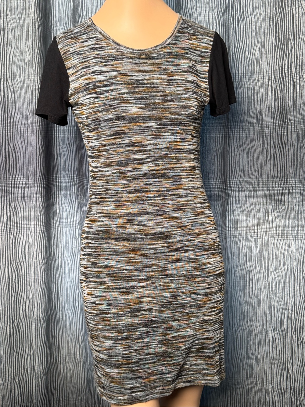 SANCTUARY Clothing Multicolor Knit Dress with Black Sleeves Size Medium
